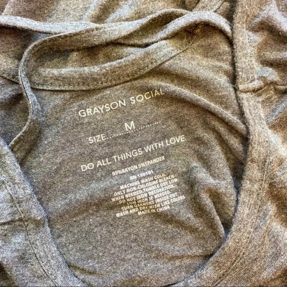 Grayson Social gray Vibes dress size M